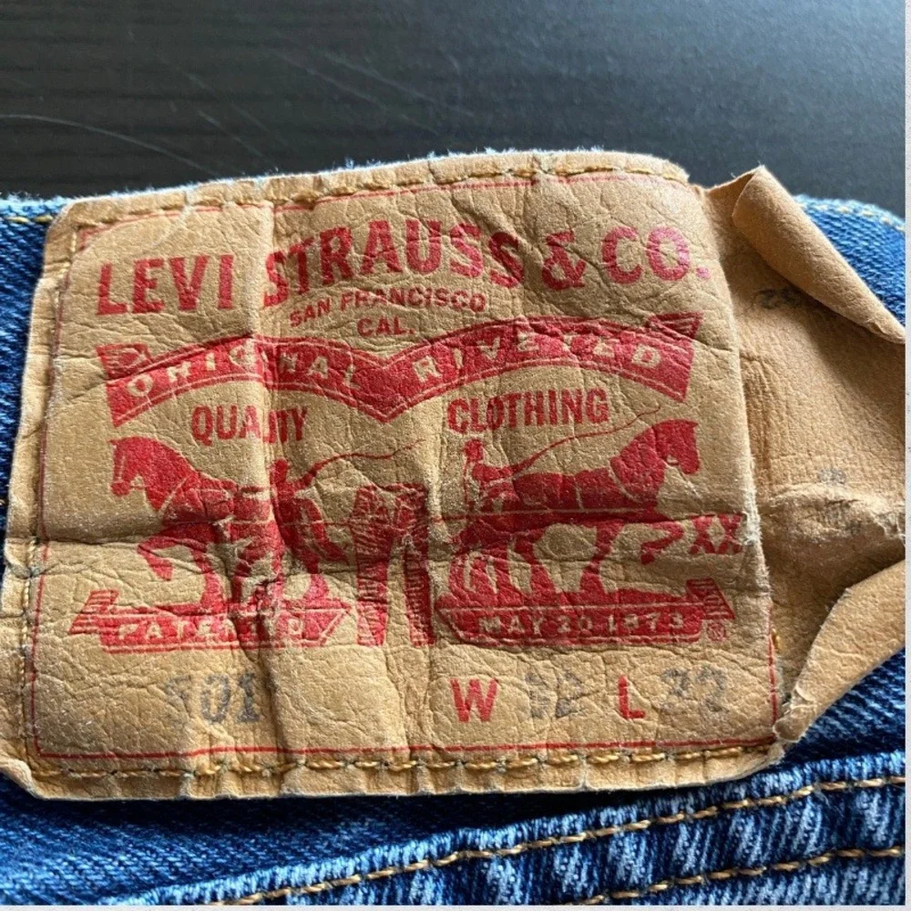 Levis 501 Jeans 32x32 Actual 32 x 30 Blue Denim Straight Leg Button Fly Orginal - Picture 5 of 9